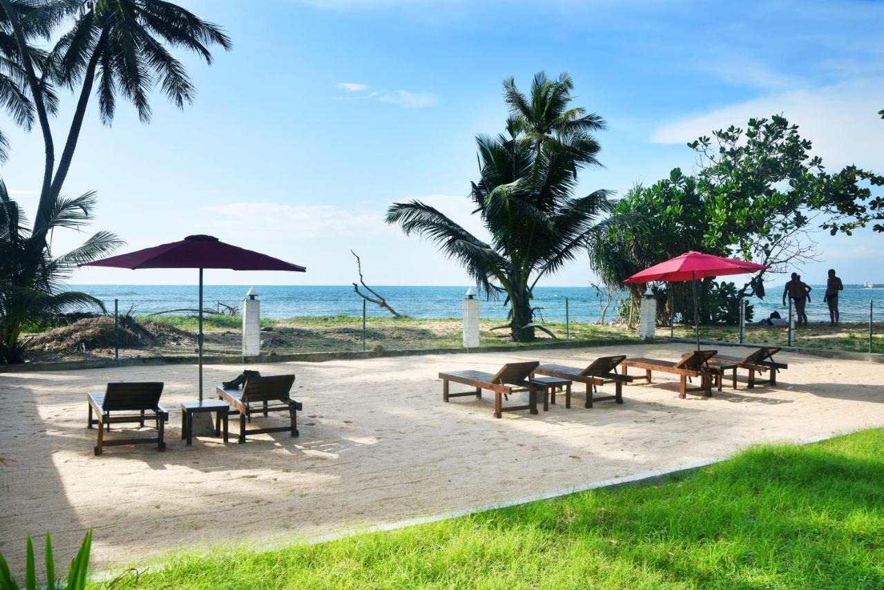 Akurala Beach Boutique Resort Dış mekan fotoğraf