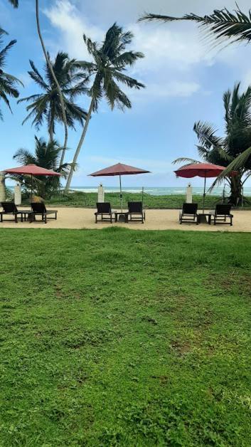 Akurala Beach Boutique Resort Dış mekan fotoğraf