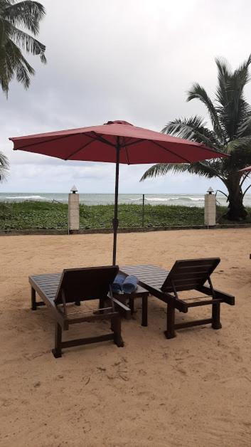 Akurala Beach Boutique Resort Dış mekan fotoğraf