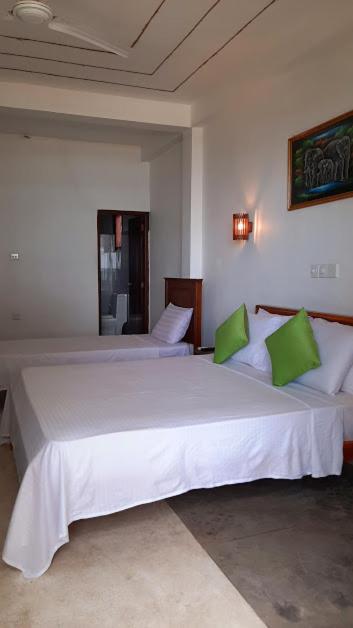 Akurala Beach Boutique Resort Dış mekan fotoğraf
