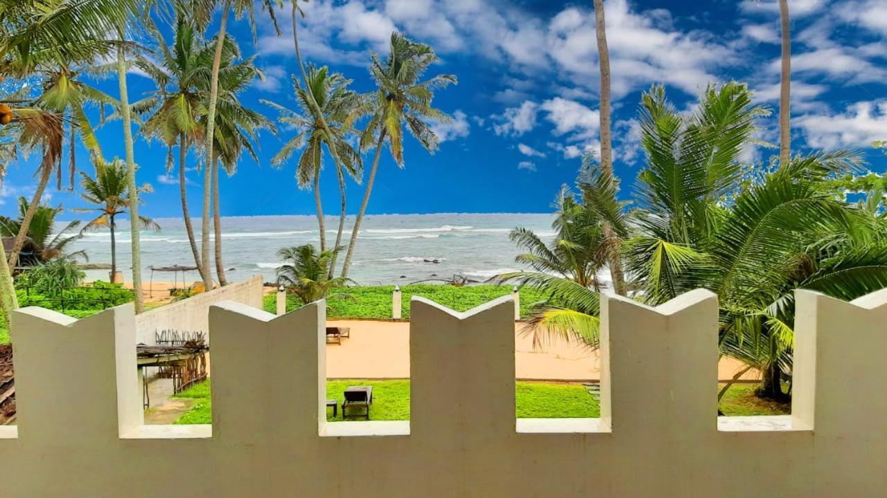 Akurala Beach Boutique Resort Dış mekan fotoğraf