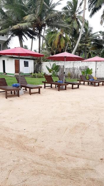 Akurala Beach Boutique Resort Dış mekan fotoğraf