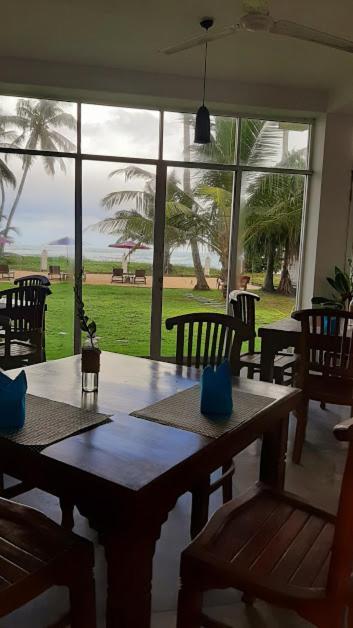 Akurala Beach Boutique Resort Dış mekan fotoğraf